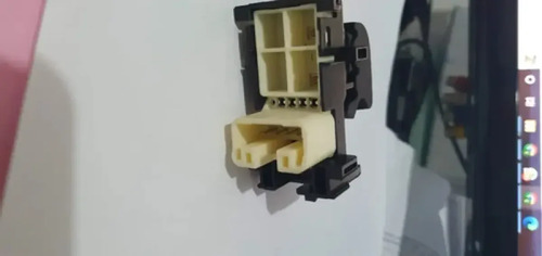 Interruptor Vidro Toyota Etios Dianteiro Direito - Imagem 5
