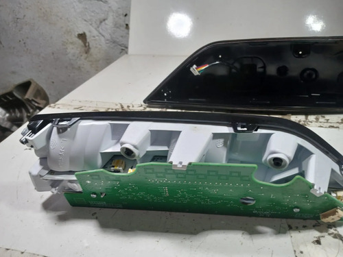 Pecas Sem Lente Lanterna Esquerda Tampa Ford Territory 2025 Preto - Imagem 10