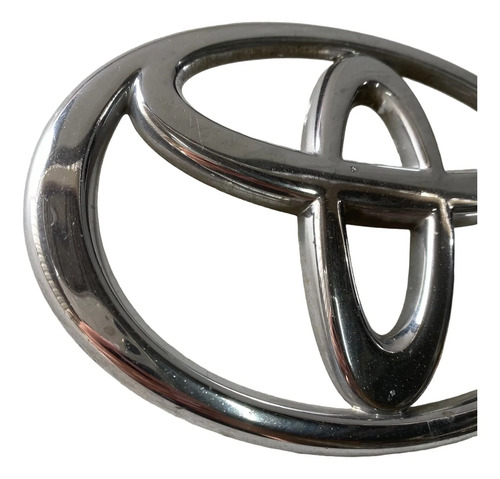Emblema Grade Dianteira Toyota Hilux 2006 2015 Original Prateado - Imagem 6