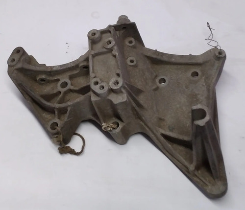 Suporte Alternador Renault Scenic 2.0 16v 054611