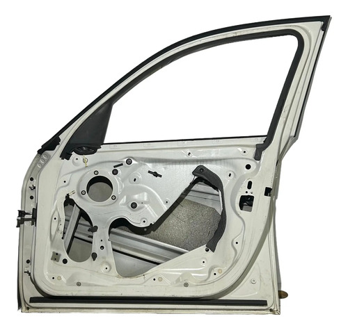 Porta Dianteira Bmw 118i 120i 2006/2012 Lado Direito Dianteira Direita Branco - Imagem 7