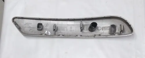 Moldura Puxador Porta Renault Sandero 2018 - Imagem 2