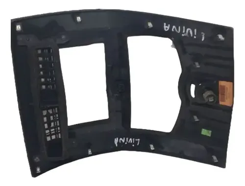 Moldura Painel Central Difusor De Ar Nissan Lívina 2007/2014 - Imagem 3