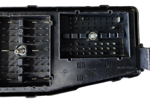 Caixa De Fusivel E Rele SsangYong Actyon 10 AK27833 - Imagem 9