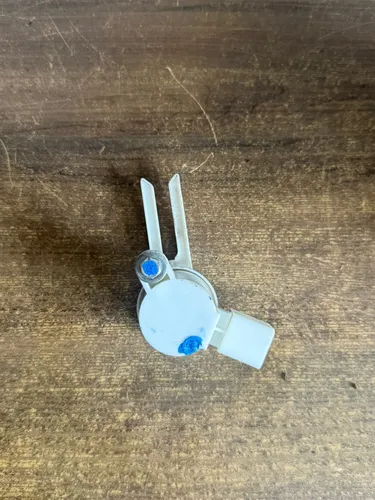 Sensor Posição Pedal Freio Câmbio Automático Cruze 13597423