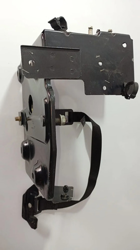 Suporte De Caixa De Bateria Fiat Argo 2017/2024 - Imagem 4