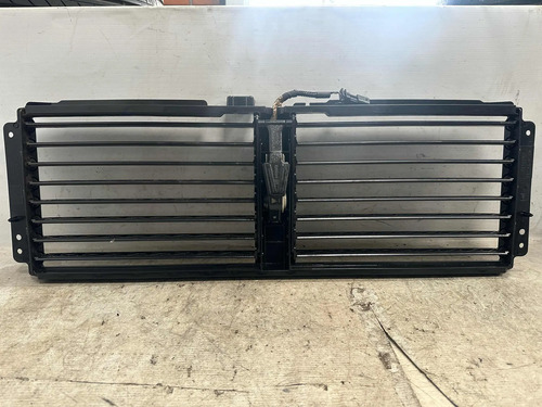 Grade Radiador Gm/ Equinox 2019 Original Usada - Imagem 6