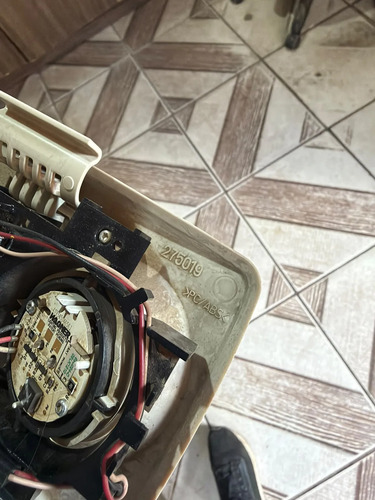 Luz Teto Cortesia Central Fiat Freemont 2012 2016 Original - Imagem 4