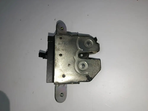 Fechadura Tampa Mala Fiat Argo Cronos Mobi Pulse 50513866 - Imagem 4