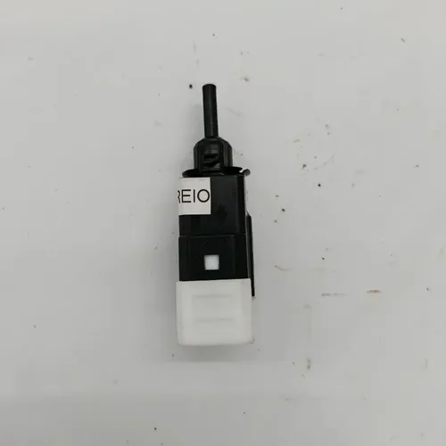 Interruptor Pedal Freio Renault Kwid Sandero Duster Captur - Imagem 5