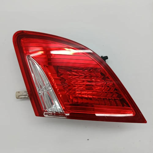 Lanterna Tampa Mala Direit Peugeot 408 2011 12 13 14 15 16 Direito/passageiro