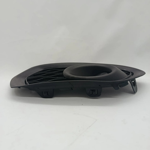 Moldura Farol Milha Fechad Esquerd Renault Sandero 2017 Esquerdo - Imagem 2