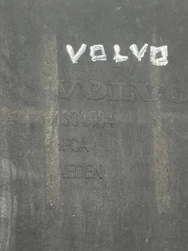 Suporte Caixa Bateria Volvo V40 T4 2.0 2016 2017 2018 Usado - Imagem 3