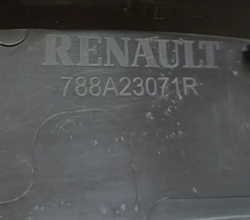 Moldura Para-lama Tras Direito Renault Captur 19 788a23071r - Imagem 3