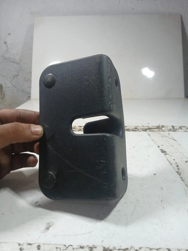 Acabamento Trava Lateral Banco Traseiro Honda Fit Direito Preto - Imagem 5