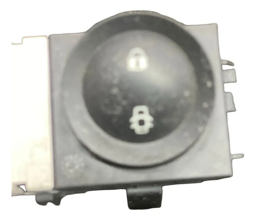 Botao Pisca Alerta Trava Portas Renault Megane 2006 A 2013 Preto - Imagem 2