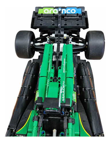 Blocos De Montar F1 Aston Martin Amr25 Escala 1:8 1547 Peças - Imagem 7