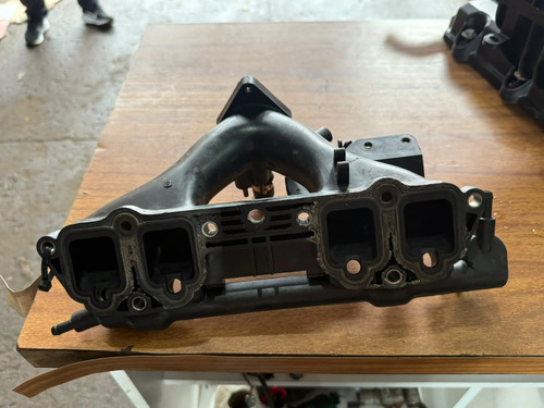 Coletor Admissao Peugeot 306 405 Xantia 1.8 16v 1994 1998