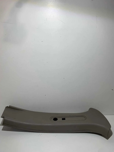 Moldura Coluna Central Direita Renault Sandero 2007 - 2013 - Imagem 3