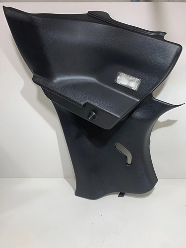 Acabamento Suporte Bagagito Lado Direito Nissan March 2018