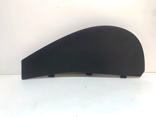 Moldura Lateral Direita Nissan March 1.0 3cc 2018