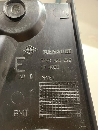 Moldura Forro Esquerdo Porta Malas Renault Clio Sedan 2006 - Imagem 4