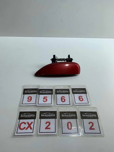 Maçaneta Externa Dianteira Esquerda Renault Sandero 2015.... Vermelho (provavelmente Tom Metálico) Dianteira - Imagem 6