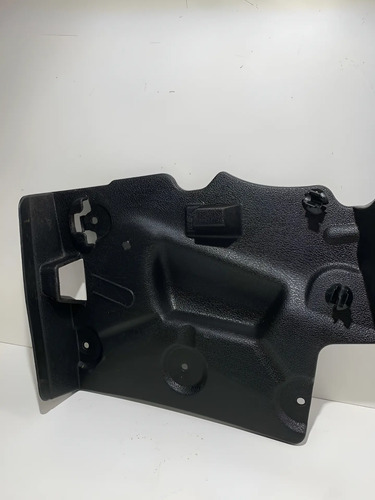Acabamento Esquerdo Porta Malas Renault Clio Sedan 2003 2012