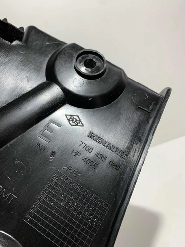 Acabamento Esquerdo Porta Malas Renault Clio Sedan 2003 2012 - Imagem 6