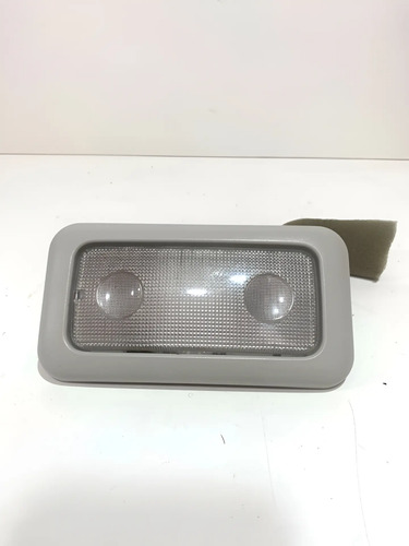 Luz Cortesia Fiat Idea 2012