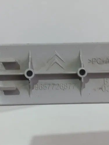 Acabamento Guarnição Citroën C4 Picasso 08/12 (9657726877).. - Imagem 4