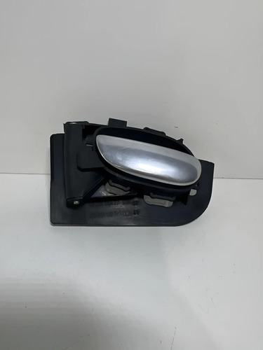 Maçaneta Interna L/esquerdo Peugeot 206/207 Cod:(9623698477)