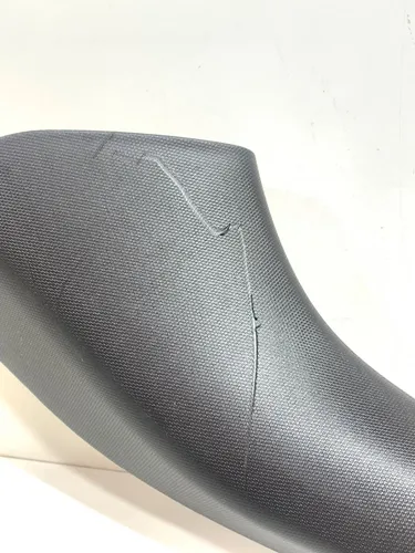 Moldura Esquerda Porta Malas Peugeot 208 2013a2019 Obs Natural - Imagem 2