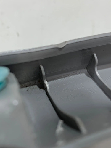 Moldura Interna Porta Malas Direito Hyundai Tucson 2007 2015 Preto - Imagem 4