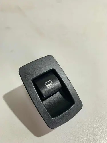Botão Vidro Elétrico Dianteiro Direito Bmw 320i 2006 - 2012
