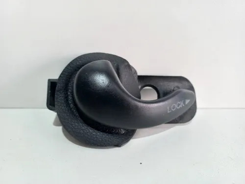 Macaneta Interna Porta Diantera Esquerda Fiat Siena 06 Orig.