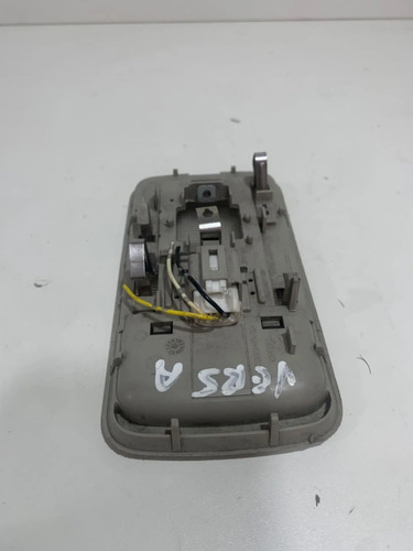 Luz Cortesia Nissan Versa 2016 - Imagem 2