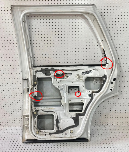 Porta Traseira Direita Gm Blazer 2001 A 2011 Traseira Direito Não Aplica - Imagem 4