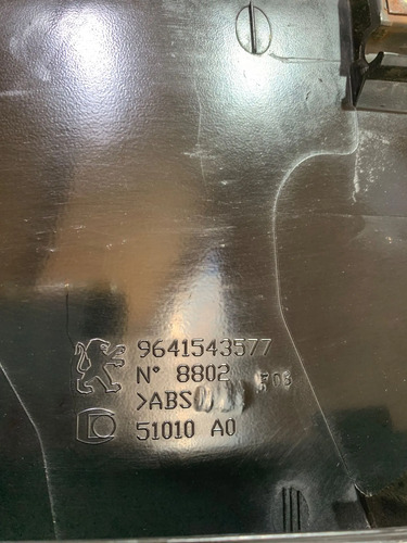 Aerofólio Tampa Traseira Peugeot 206sw 207sw 2007 A 2012 Obs - Imagem 5