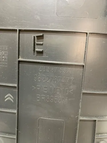 Acabamento Painel Citröen Cactus 1.6 16v 2021 Automático - Imagem 6