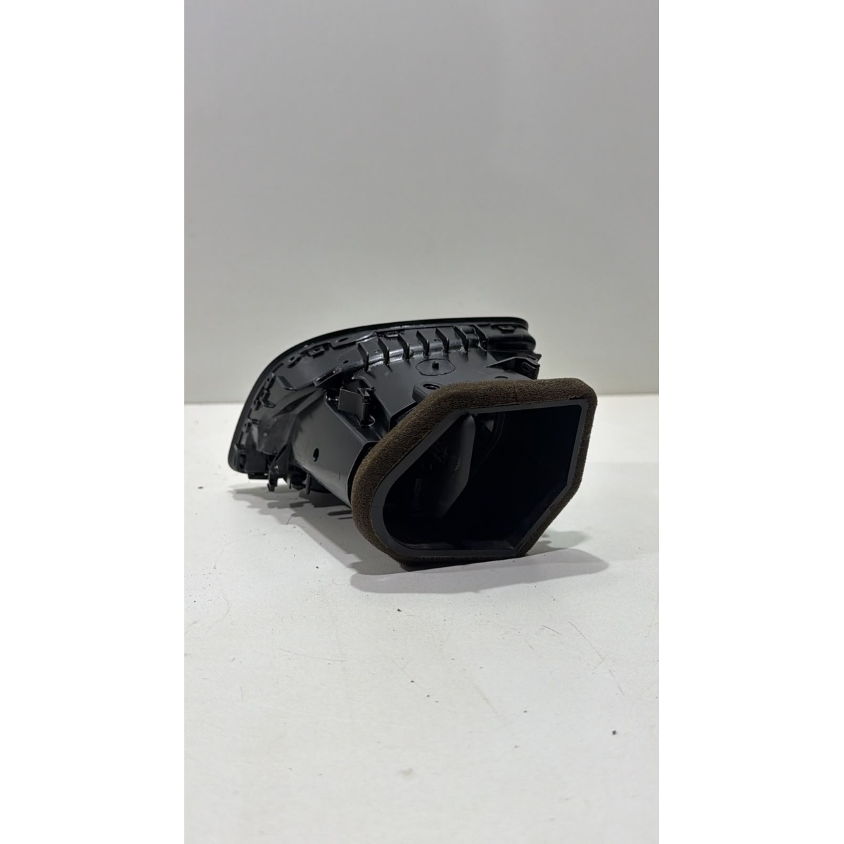 Difusor de Ar Direito Painel Audi A4 2.0 Tfsi 2011 2012 16v - Imagem 4