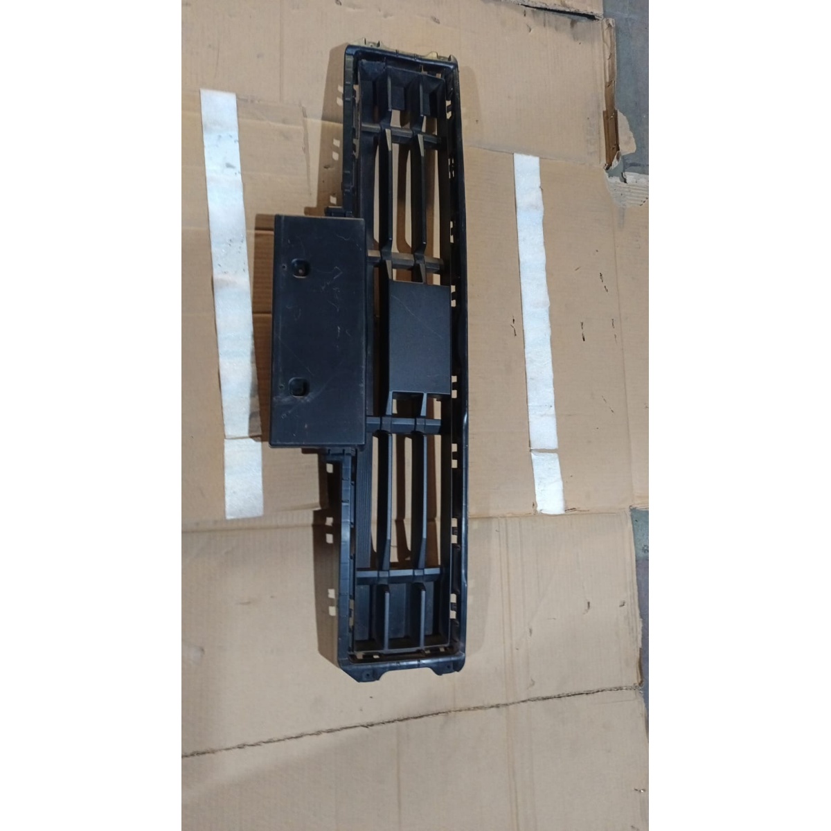 Grade Inferior Parachoque Hyundai Creta Plat 2025 Tem Detalh Preto - Imagem 2