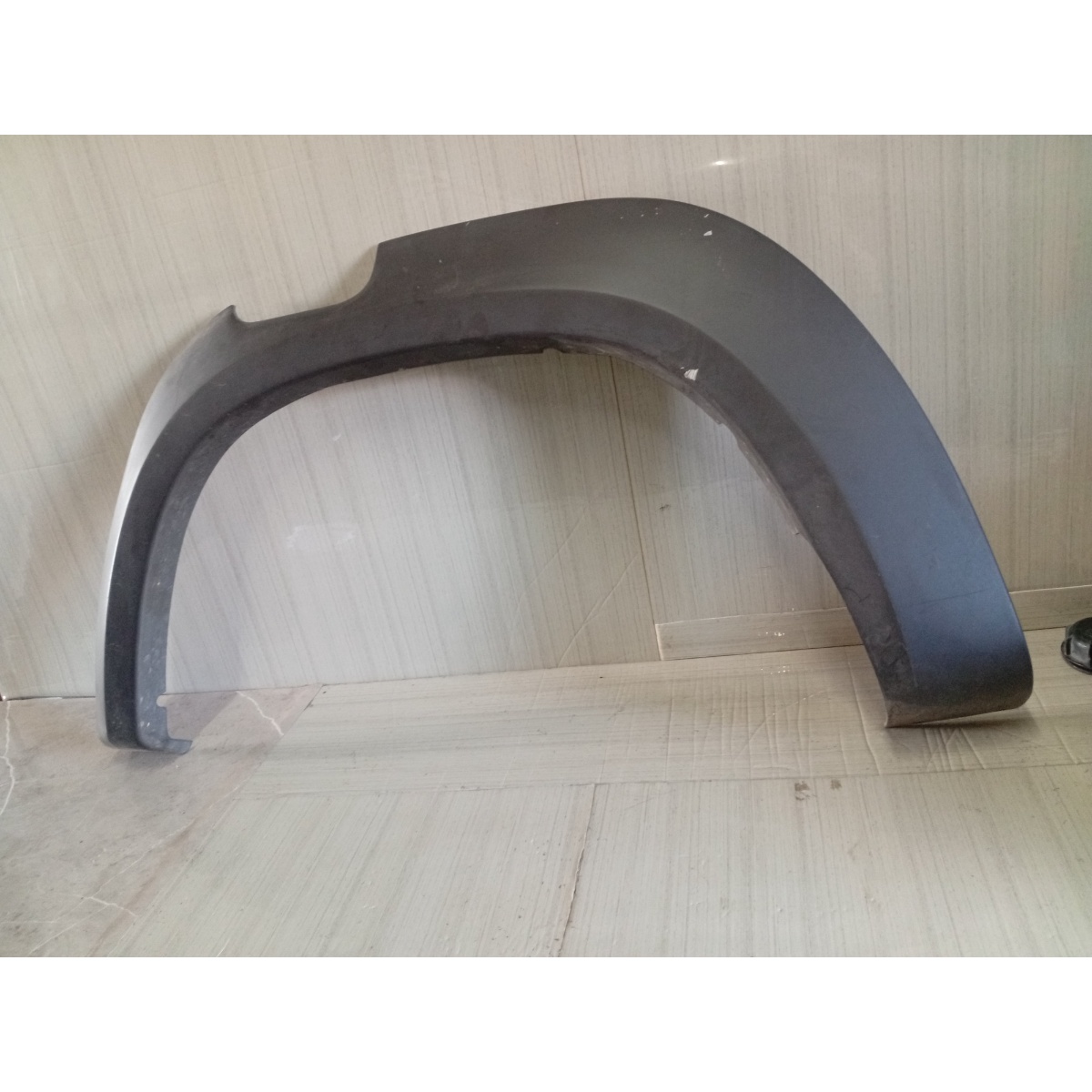 Moldura Paralama Esquerdo Mitsubishi L200 2024 Original Preto - Imagem 3