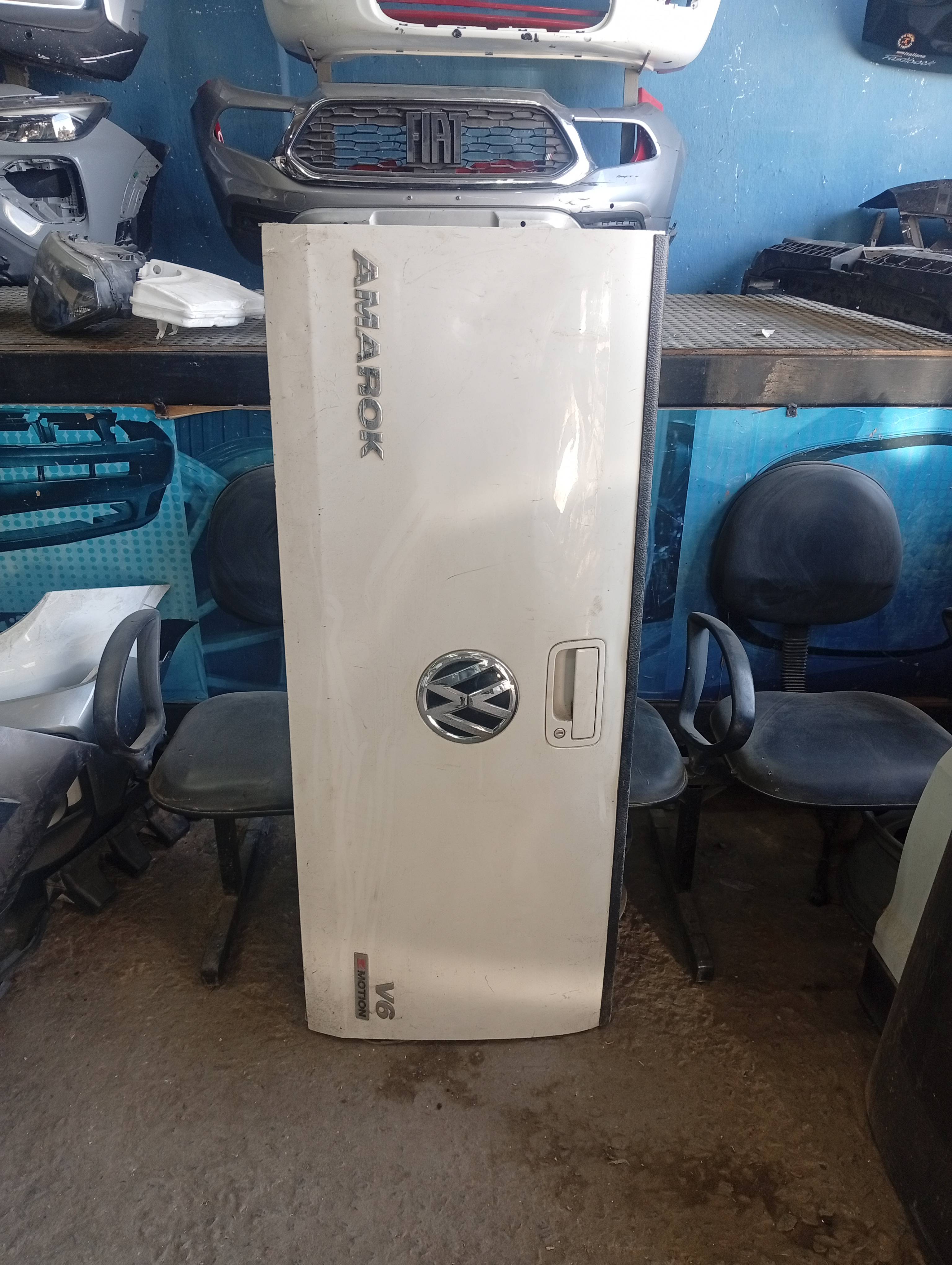 Tampa Traseira Volkswagen Amarok 2010 a 2020