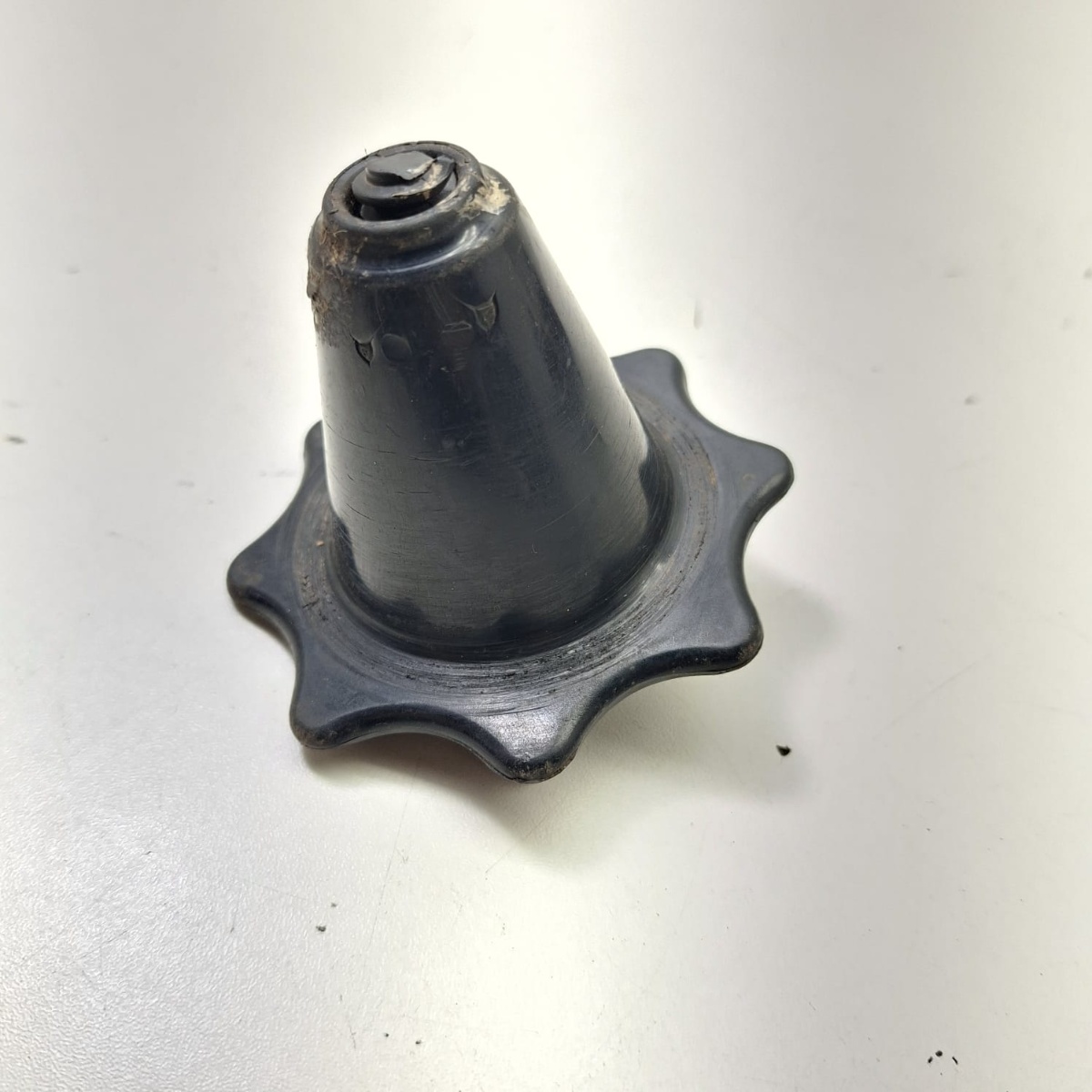 Porca Fixação Estepe Vectra Cobalt Spin 06/11 Original Novo - Imagem 2