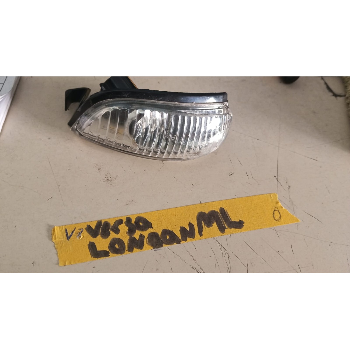 Pisca Centro Retrovisor Logan E Nissan Versa 15 Ele É Código