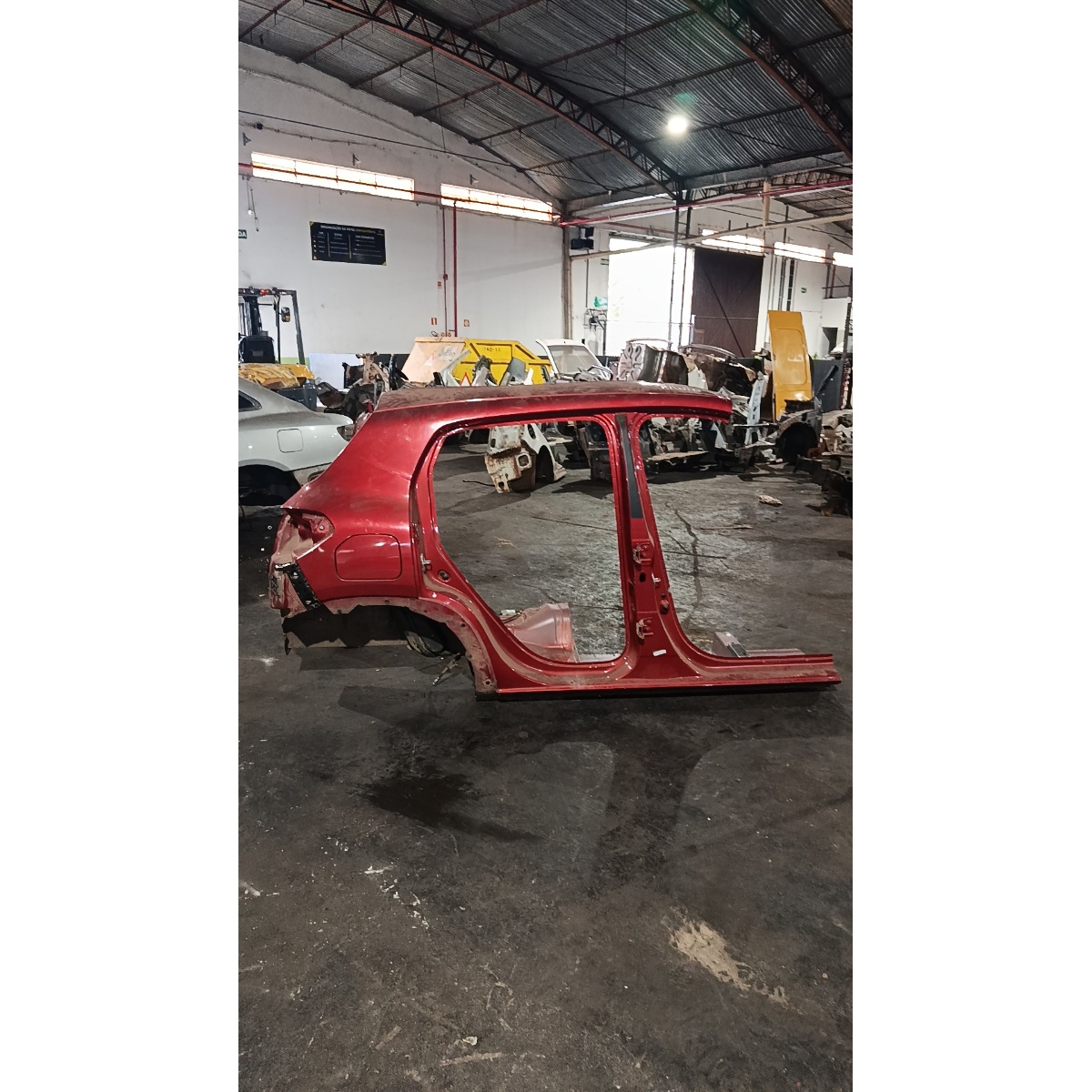 CORTE LATERAL DIREITA RENAULT KWID