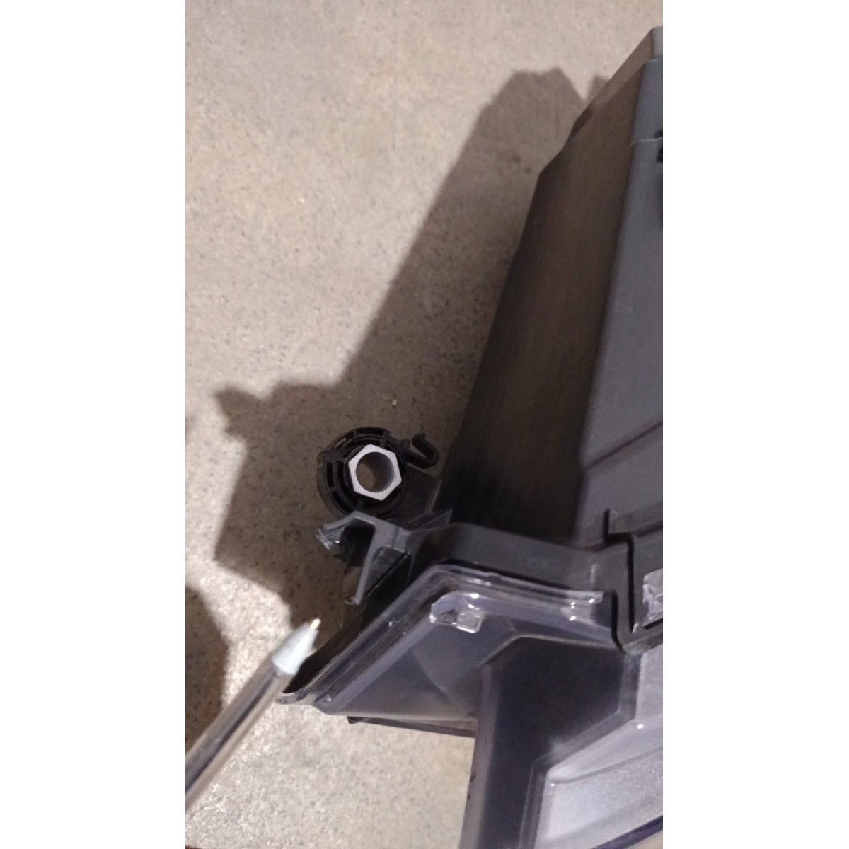 Farol Volkswagen Terá Lado Esquerdo Com Detalhe Pequeno Como Esquerdo/motorista - Imagem 4