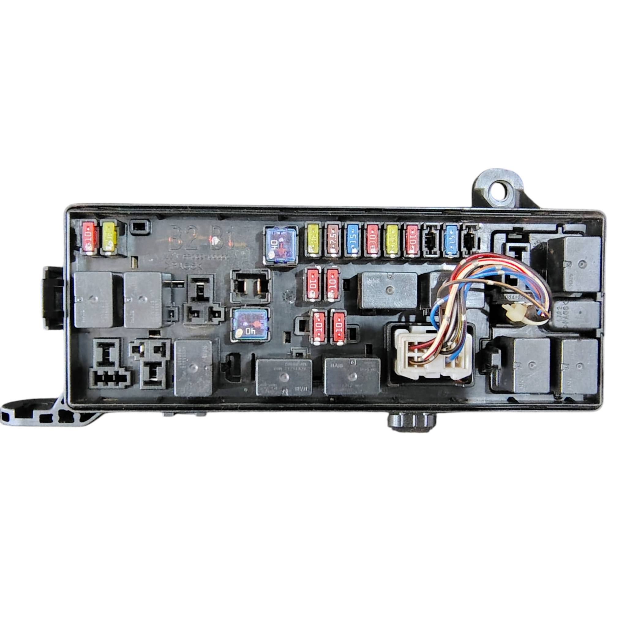 Caixa Fusivel Interna L200 Triton Pajero 08-17 PR06900000
