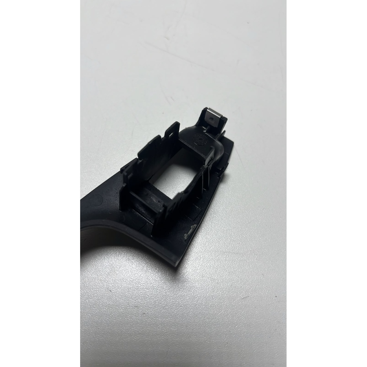 Acabamento Porta Tras Esq Jetta 2011 a 2017 5c6567255 - Imagem 6